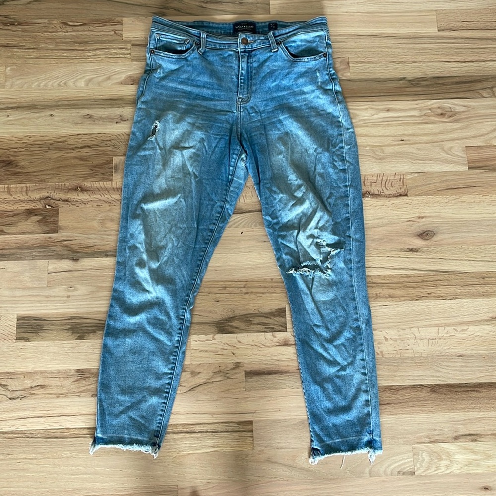 Lucky brand 12/31